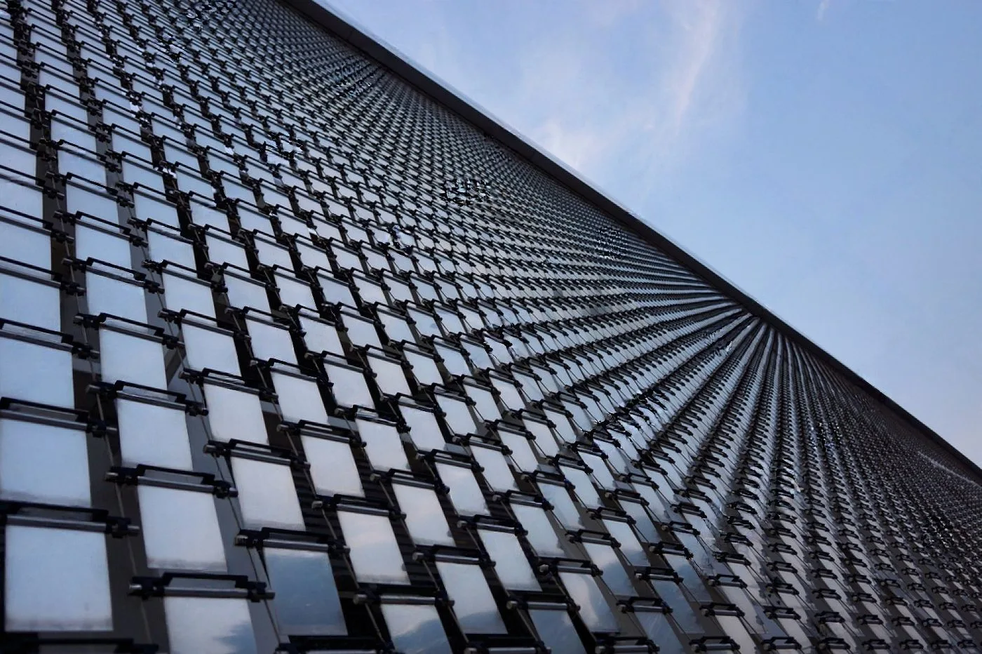 Kinetic Louver Facade